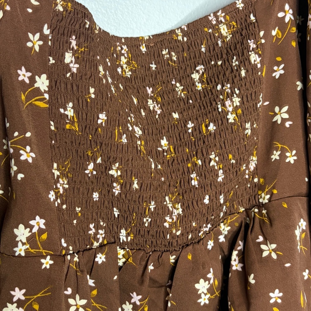 Mi Ami Francesca Crop Blouse Large Brown Floral Boho Smocked Cottagecore Prairie - Picture 6 of 7